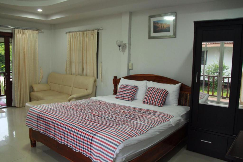 Plaifah Resort Ubon Song Khon Exterior photo