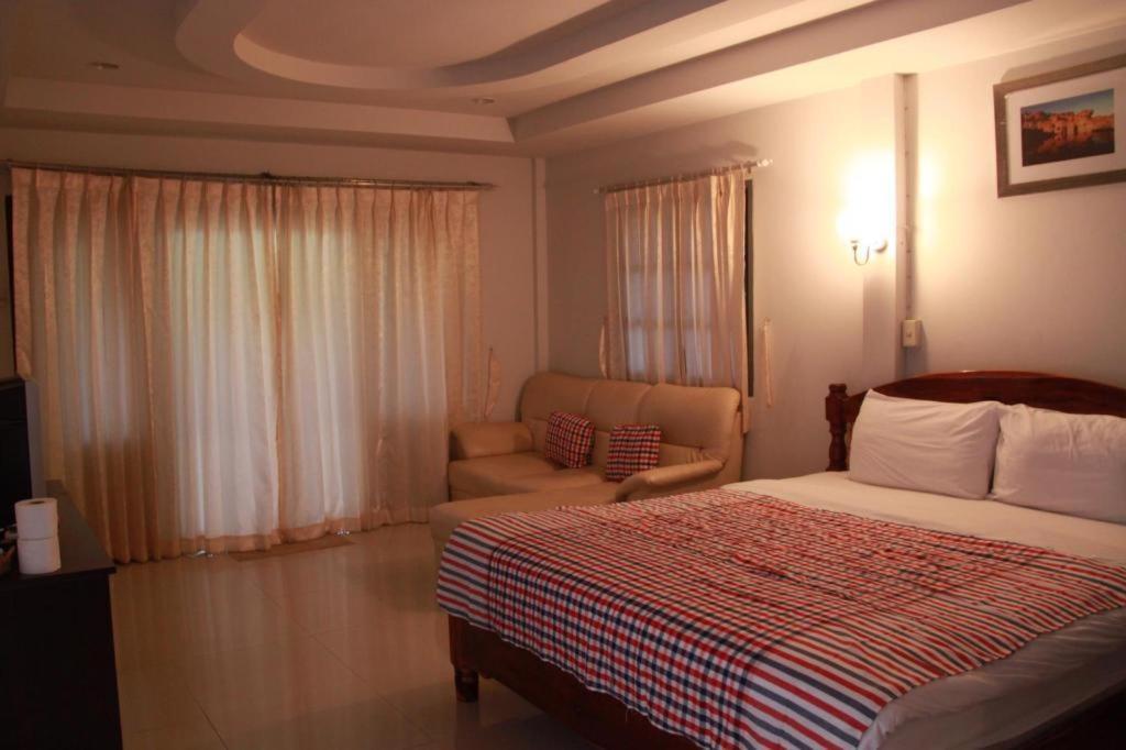 Plaifah Resort Ubon Song Khon Exterior photo