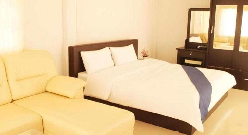 Plaifah Resort Ubon Song Khon Exterior photo